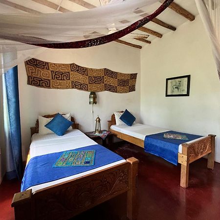 Sawa Sawa Beach House Msambweni エクステリア 写真