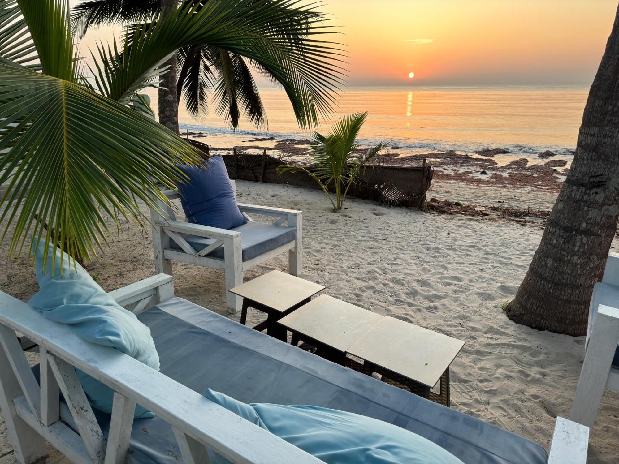 Sawa Sawa Beach House Msambweni エクステリア 写真